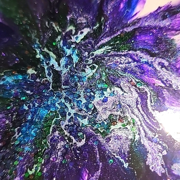 4 Peacock Resin Coasters. Beautiful and handmade with love ❤️ Reversible,too! - Picture 13 of 15